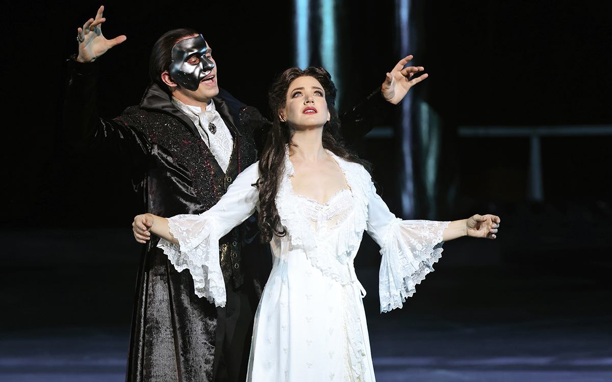 Joshua Robson as The Phantom and Georgina Hopson as Christine Daaé in Handa Opera on Sydney Harbour’s 2022 production of <em>The Phantom of the Opera</em> (photograph by Prudence Upton)