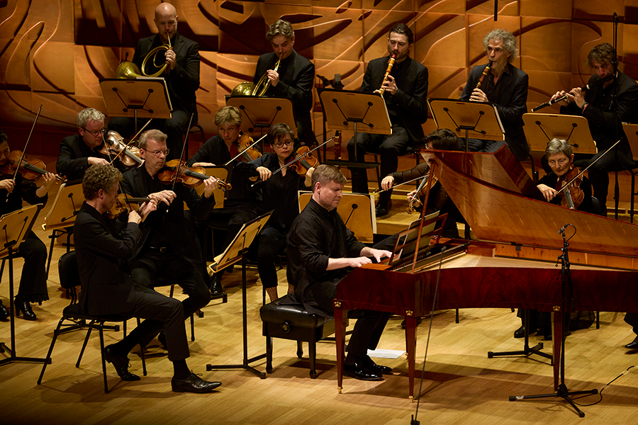 Freiburg Baroque Orchestra (photograph by Laura Manariti)