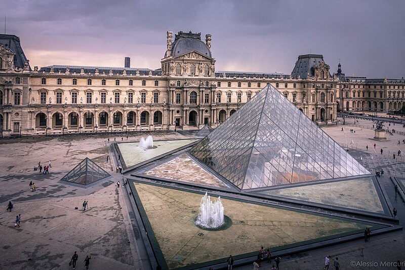 The Louvre, 2017 (photography by Alessio Mercuri via Wikimedia Commons)