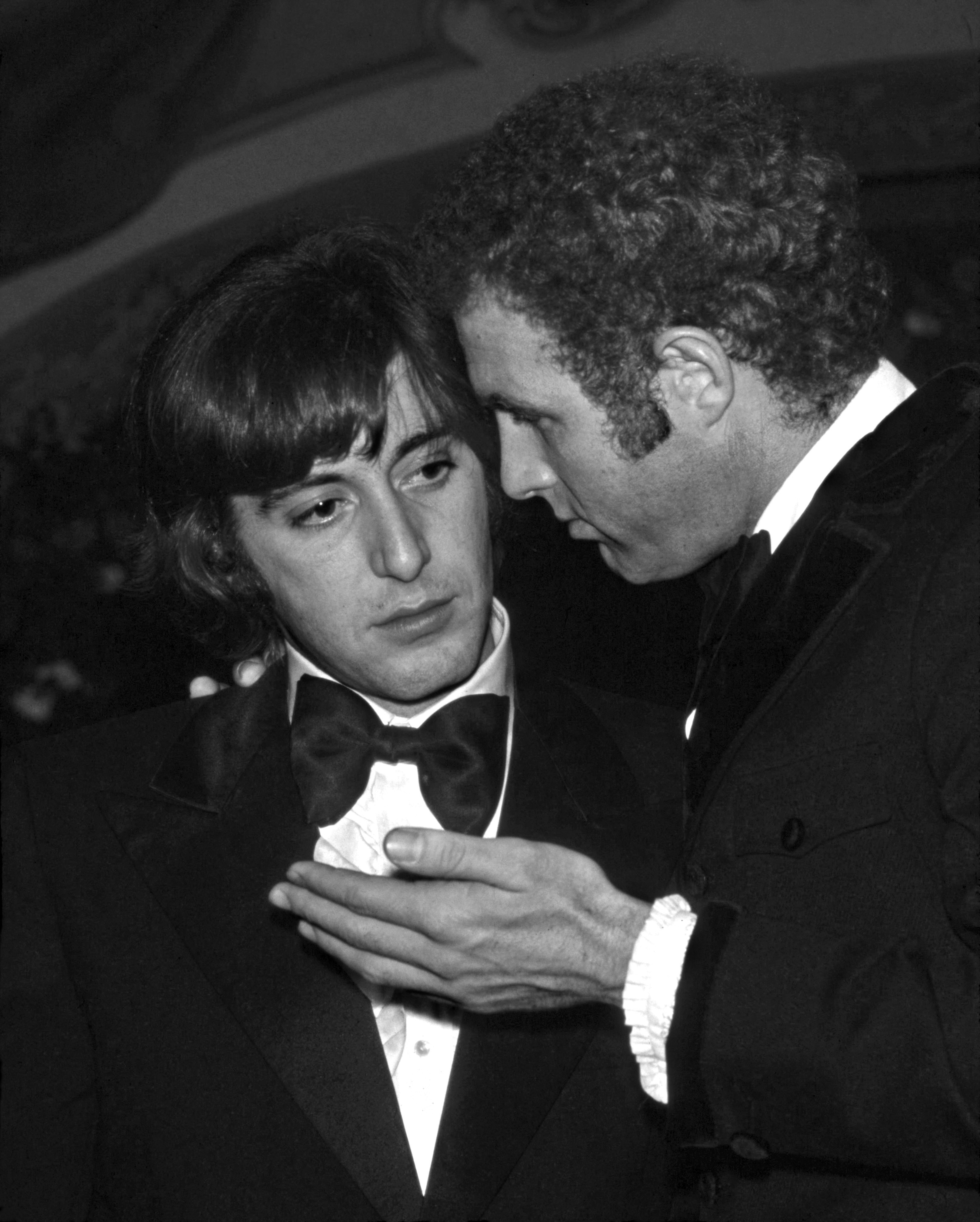 Al Pacino and James Caan (photograph by Gotfryd Bernard via Wikimedia Commons)