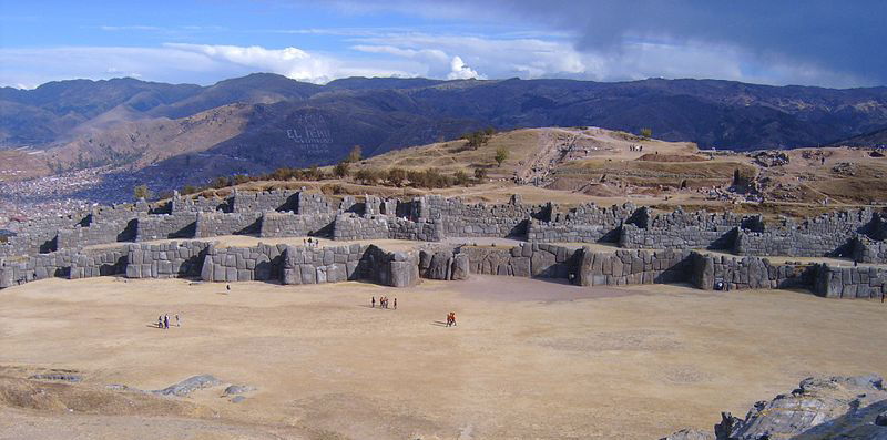 Saqsaywaman Author Lalo Campos wikimedia commons