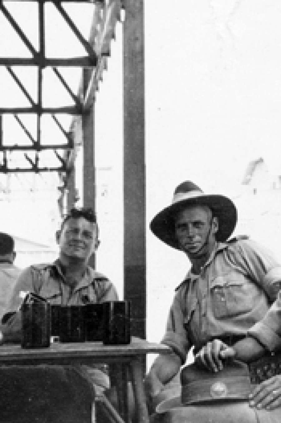 Slang and the Australian soldier by Amanda Laugesen