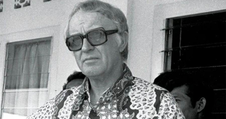 Nathan Hollier reviews ‘Occidental Preacher, Accidental Teacher:  The enigmatic Clive Williams, Volume One, 1921-1968’ by Shannon L. Smith