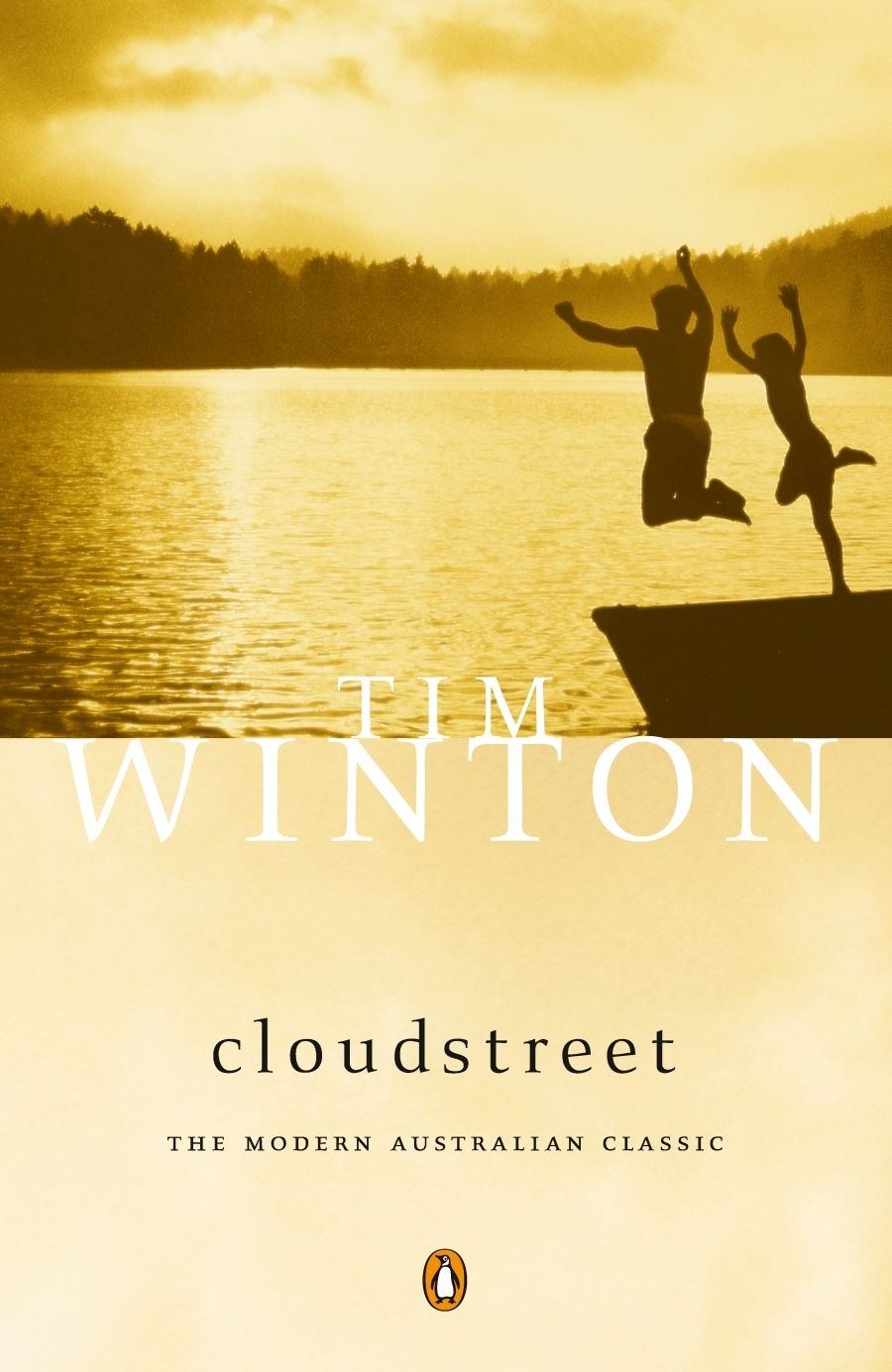 Marion Halligan reviews Cloudstreet by Tim Winton