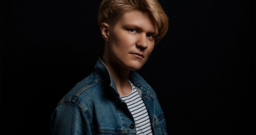 2020 Calibre Essay Prize (Winner): Reading the Mess Backwards by Yves Rees