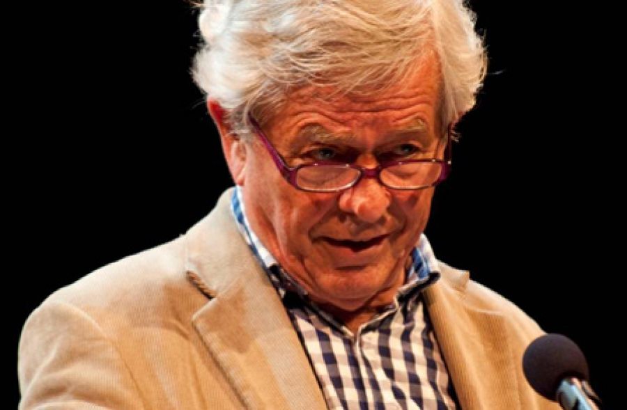 Self Portrait: The honey of earth by Chris Wallace-Crabbe